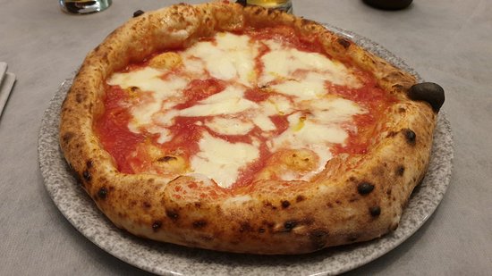 Foto Salvo La Pizzeria Verace